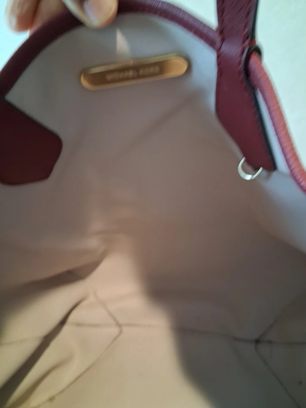 Michael Kors Burgundy Tote Bag - Classic Saffiano Leather With Attached Wallet - Picture 5 of 6